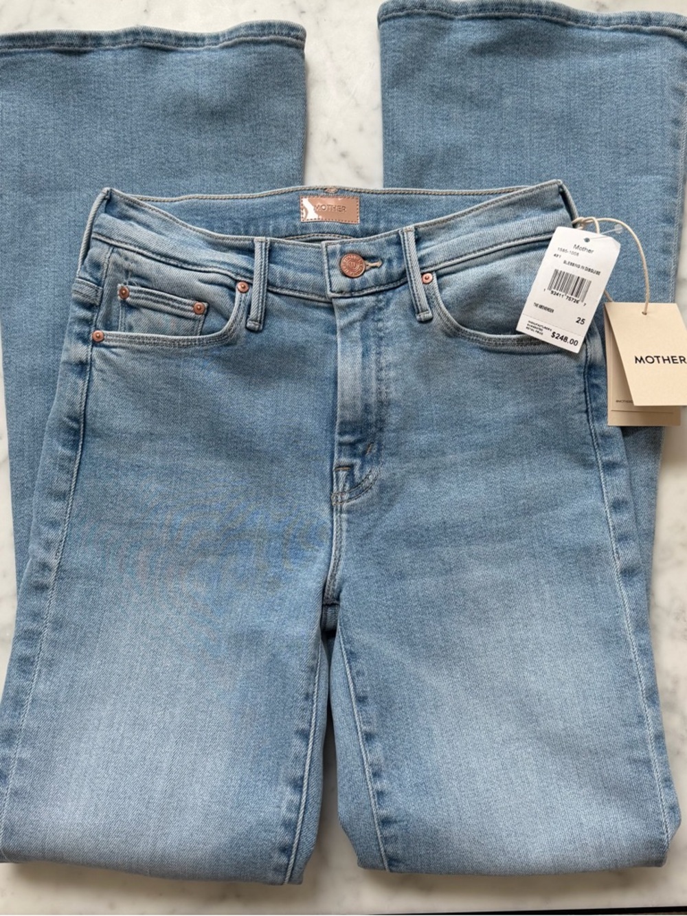 Mother The Weekender Jeans in Blessing in Disguise - NWT - Size 25 - Picture 8 of 15